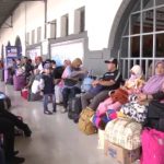 Foto: Para penumpang KA di Stasiun Pasar Senen, Jakarta. (Ist)