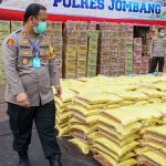 Polres Jombang Siapkan 16,5 Ton Beras Untuk Warga Tak Dapat Bansos