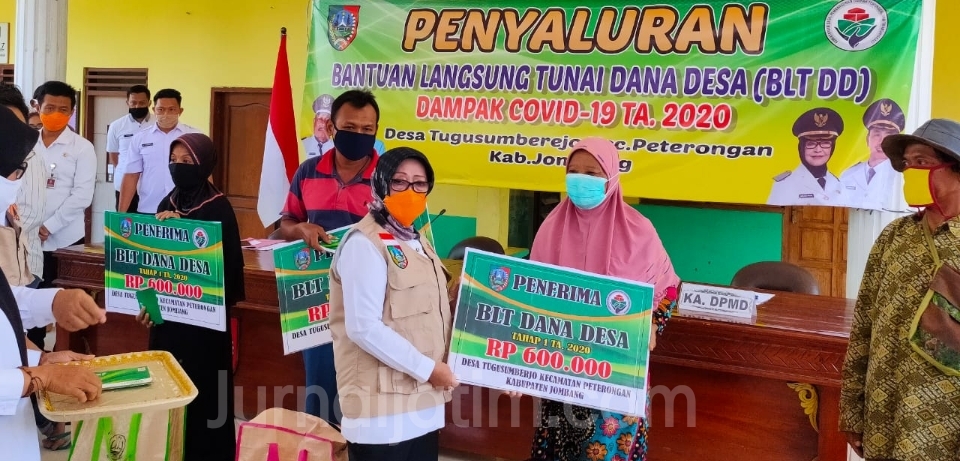Bupati Jombang Dan Gubernur Jatim Teleconference Penyaluran BLT-DD Terdampak COVID-19