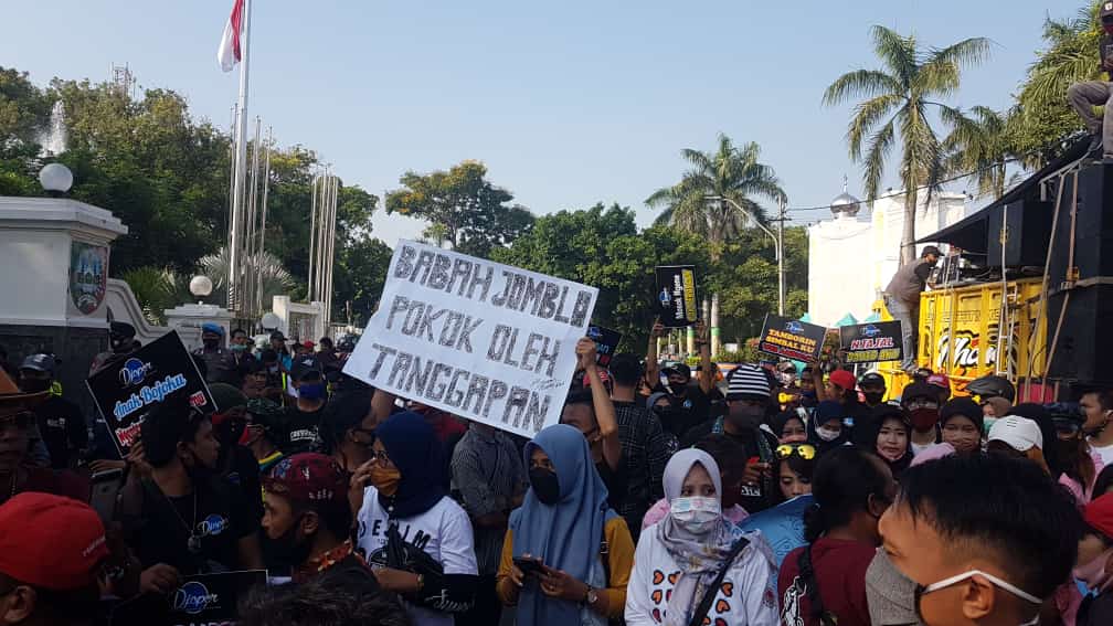 4 bulan Nganggur Akibat COVID-19, Pekerja Seni Demo Pendopo Jombang