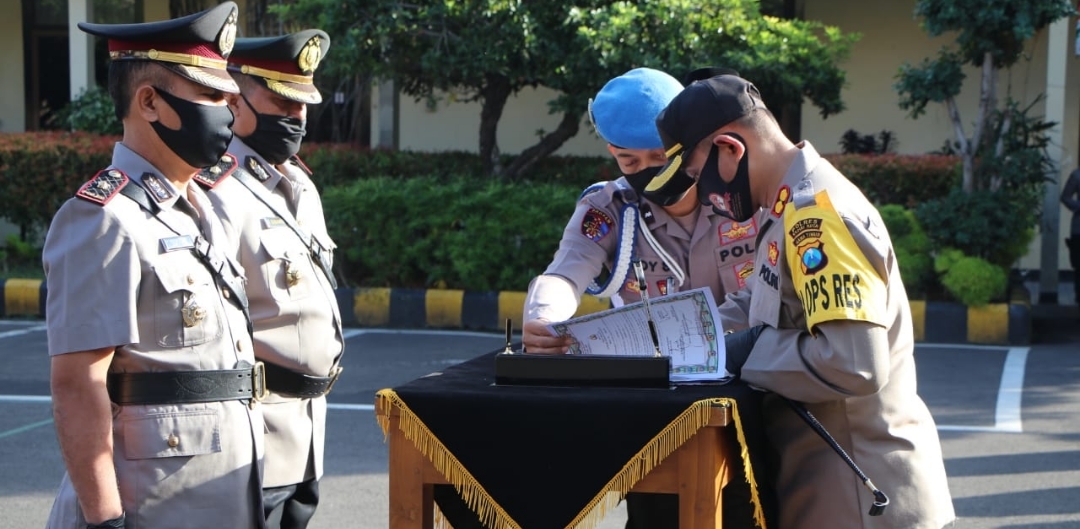 Kapolres Kediri Kota Pimpin Sertijab Kasatreskrim dan Kapolsek