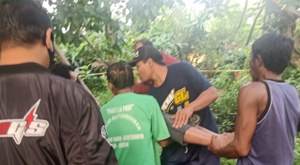 Tiga Kali Coba Bunuh Diri, Warga Kediri Gantung Diri Di Pohon Rambutan