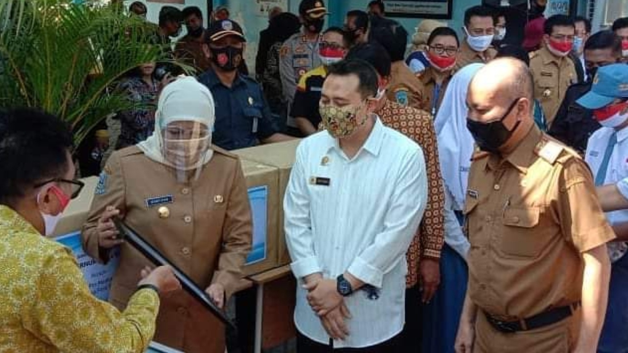 Zona Orange, Gubernur Jatim Tinjau Uji Coba Sekolah Tatap Muka di Nganjuk