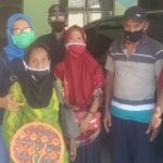 Bikin Haru, Dewan Jombang Bantu Nenek Sebatangkara Masuk Panti