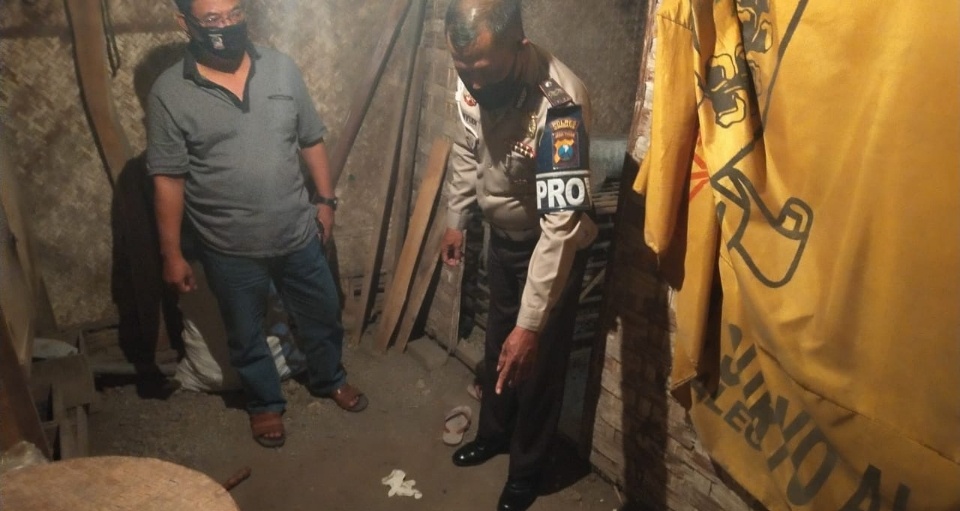 Pria di Jombang Nekat Sayat Leher Pakai Sabit Diduga Faktor Ekonomi