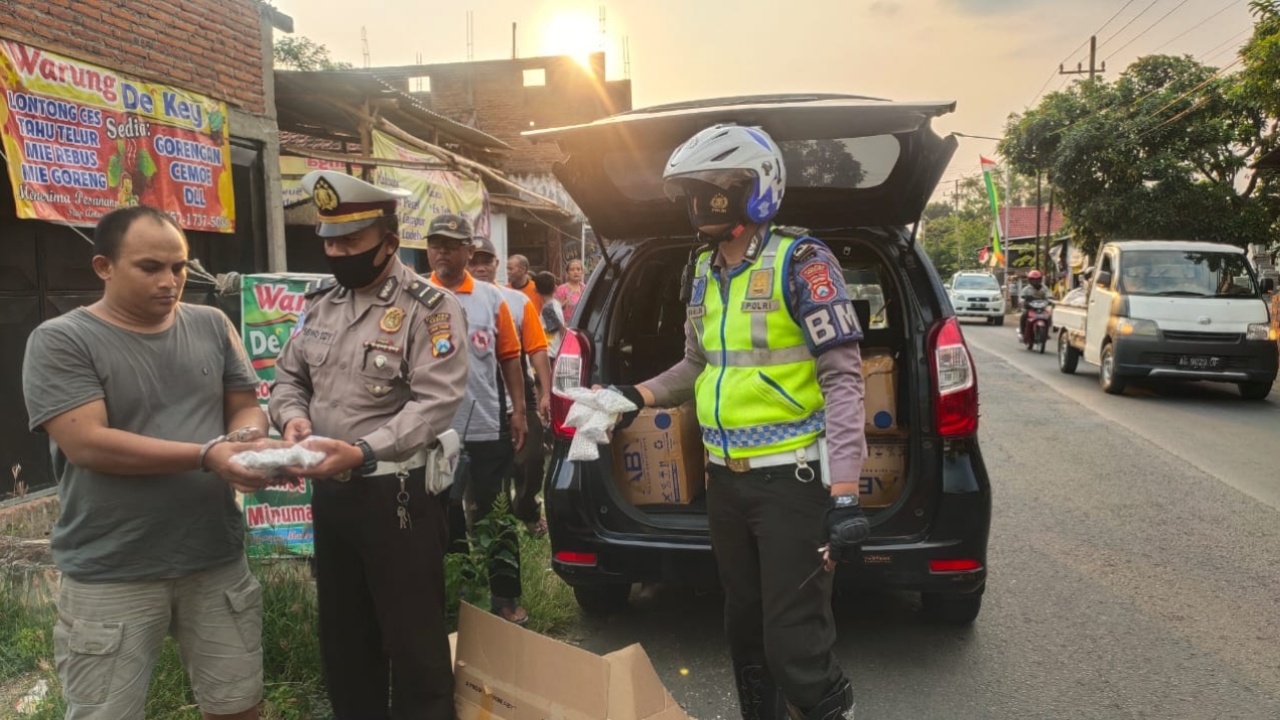 Kejar Avanza, Satlantas Polres Kediri Temukan 700.000 Butir Pil Koplo