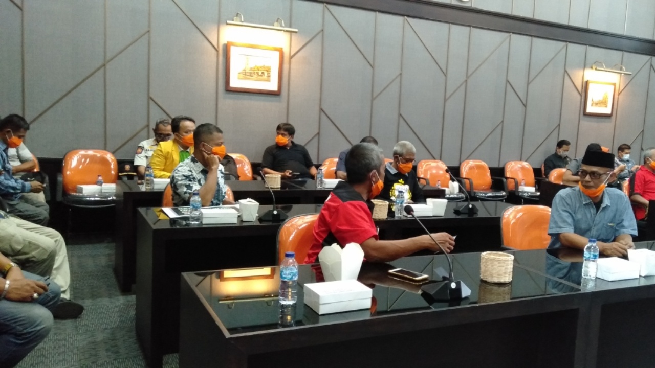 Diajak diskusi, GRJ Jember urung unjuk rasa copot bupati jember