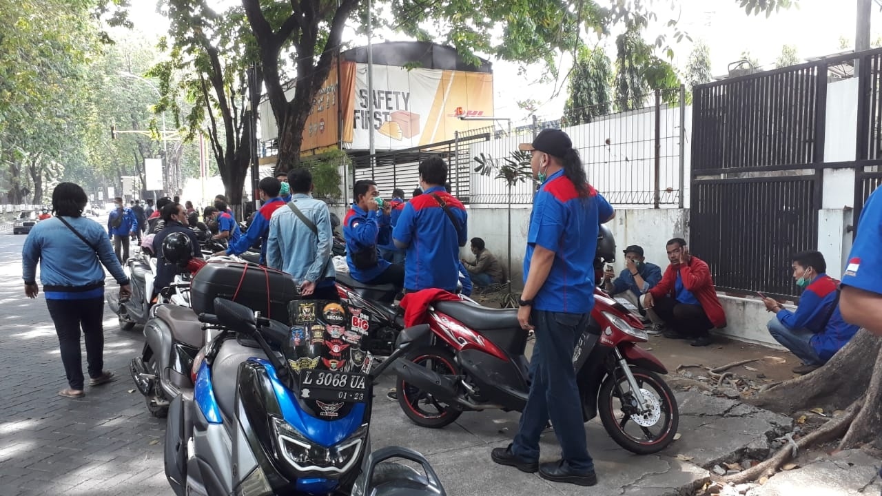 Demo buruh tolak omnibus law