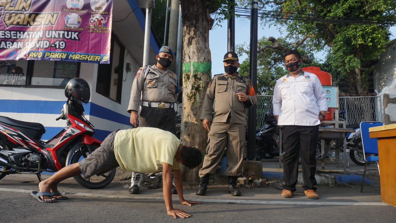 33 Warga Jombang Terjaring Razia Masker, 4 Orang Didenda Rp100 Ribu