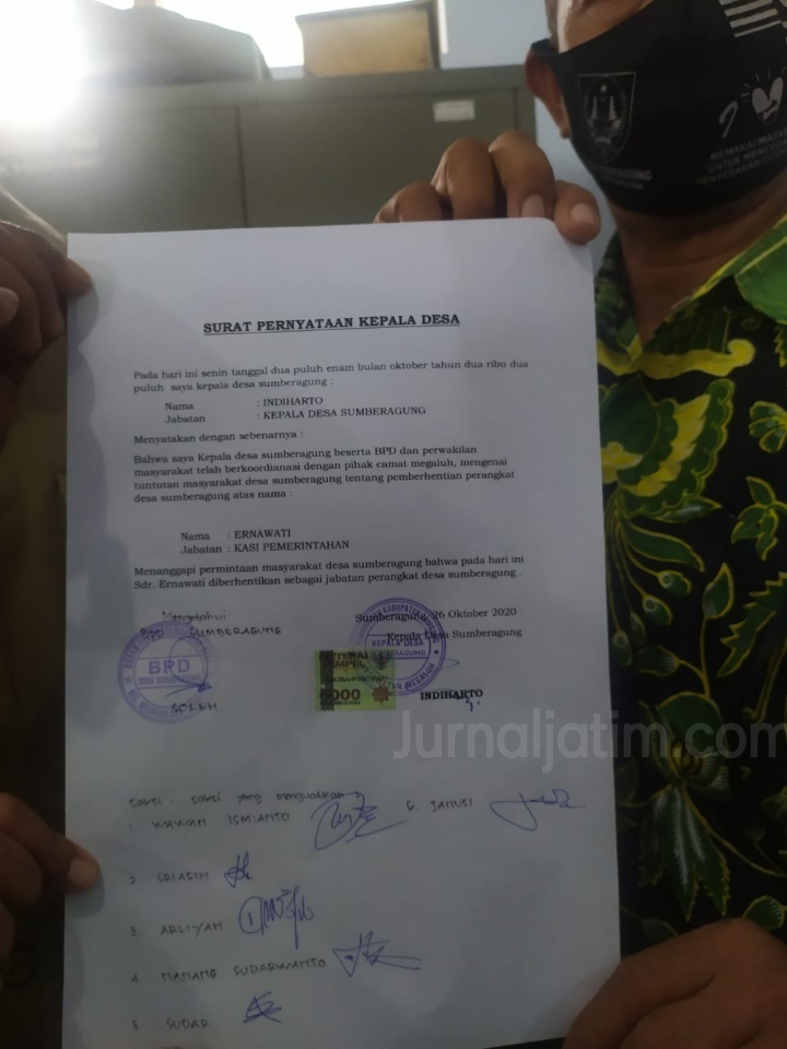 Demo Lanjutan, Warga  Sumberagung Jombang Deadline Copot Perangkat
