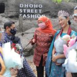 Khofifah Berharap Dhoho Street Fashion Terus Terhubung Pemprov Jatim