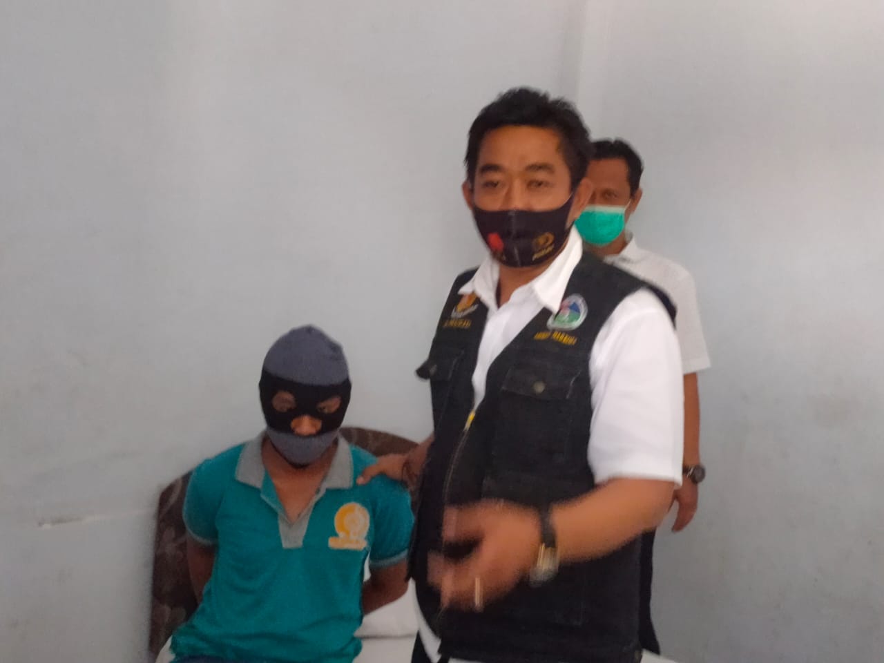 Digerebek Polisi, Karyawan Hotel di Jombang Simpan Sabu di Gudang