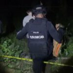 Tim Jibom Brimob Polda Jatim Evakuasi Granat Temuan Warga Jombang