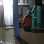 Sungai Meluap, Puluhan Rumah Warga di Jombang Terendam Banjir