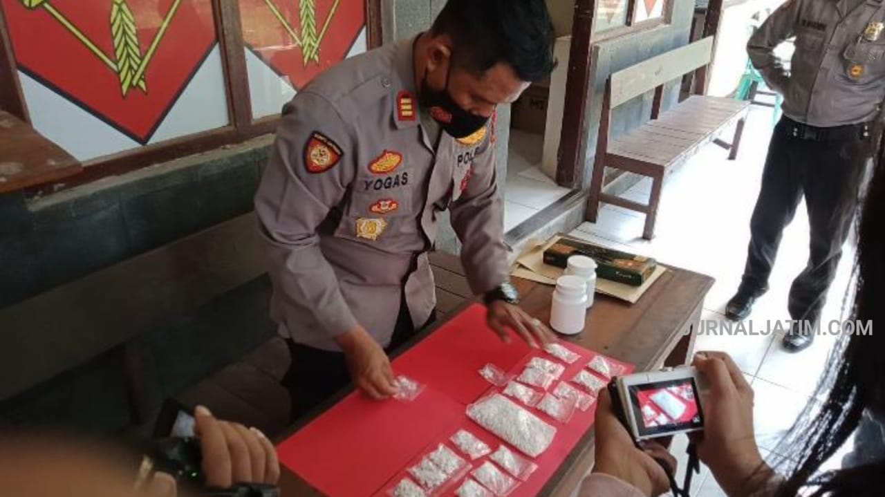 Polisi Ringkus 3 Pengedar Narkoba di Jombang, Sita Ribuan Butir Pil Koplo