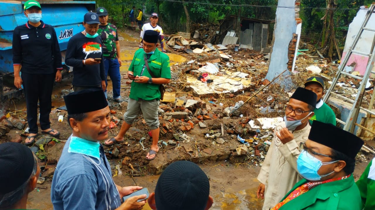 Curah Hujan Meningkat, Ansor Jombang Siagakan Posko Bencana 24 Jam