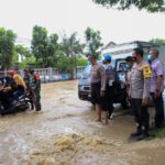 Tanggul Jebol rendam Jalan Raya Nasional di Jombang, Dialihkan Jalur Tol