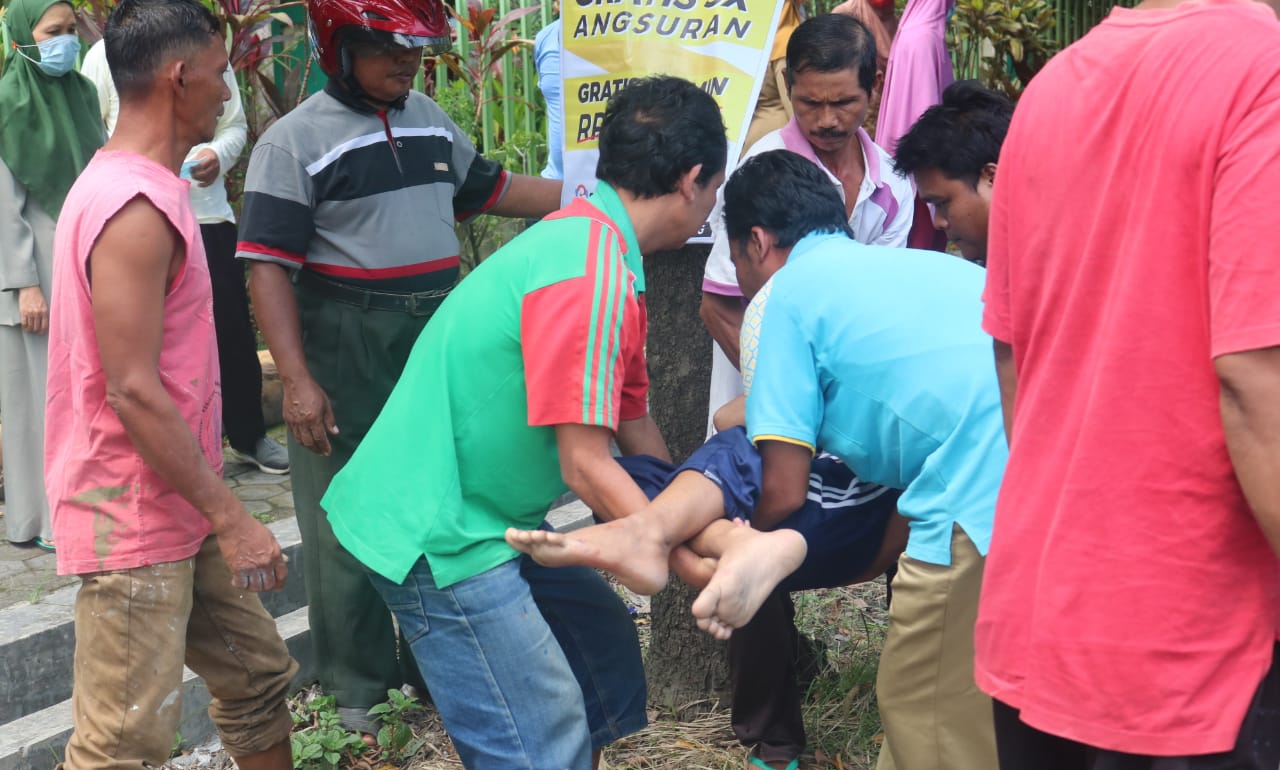 Kecelakaan Beruntun di Jombang, Pelajar Serempet Perempuan Bawa Bayi