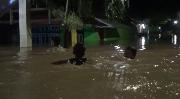 Diguyur Hujan Semalam, Tiga Kecamatan di Jombang Terendam Banjir