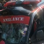 Mobil Ambulans Ringsek Tertimpa Truk Muatan Kacang Tanah di Ngawi