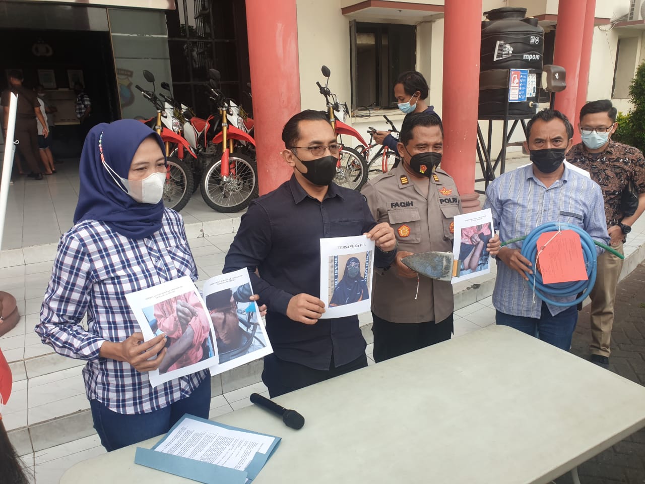 Polisi Penjara Majikan Paksa Pembantu Makan Kotoran Kucing di Surabaya