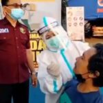 Penyekatan di Gresik, Polisi Temukan Pemudik Positif Usai Dirapid Antigen