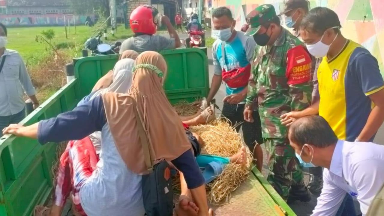 Pria Paruh Baya di Kediri Meninggal Setelah Keliling Lapangan Tujuh Kali