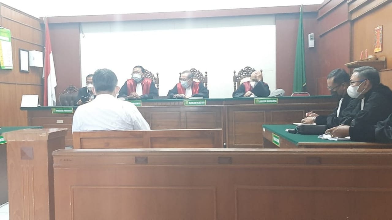 Gelapkan Uang Jual Beli Kayu Rp3,6 M, Dirut DTA Dituntut 3 Tahun Penjara