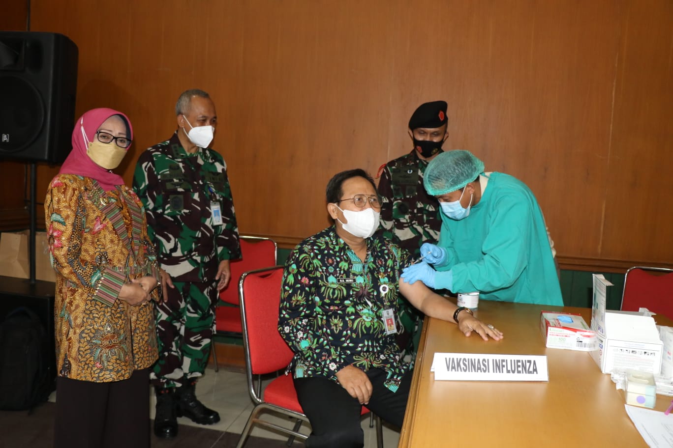 Vaksinasi_influenza Mundjidah Apresiasi Ceramah Kesehatan Dan Vaksinasi Influenza TNU AU