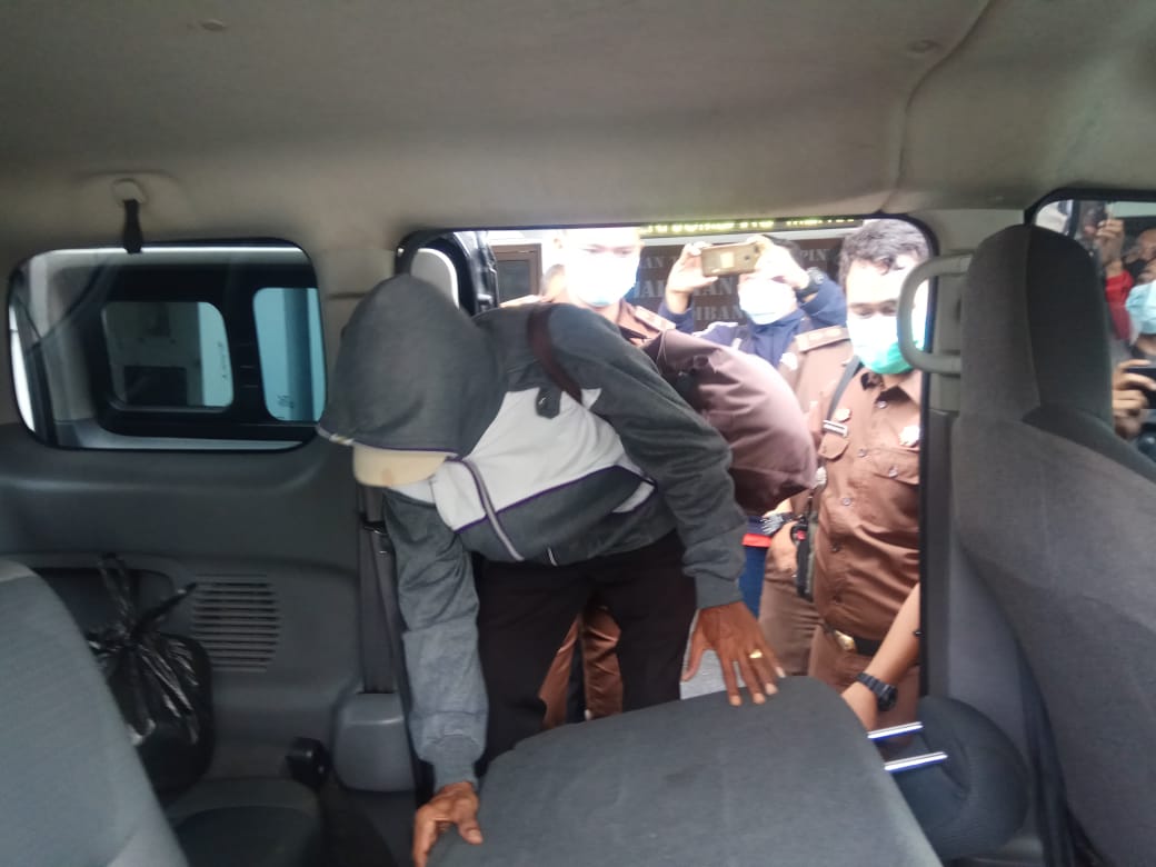 Tersangka Kedua Kasus Korupsi Pupuk Bersubsidi di Jombang Ditahan di Kejati Jatim
