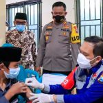 Santri Ponpes Bahrul Ulum Jalani Vaksinasi Yang Digelar Polres Jombang