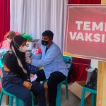 Ratusan Warga Jombang Antusias Ikuti Vaksinasi COVID-19 di Kelenteng