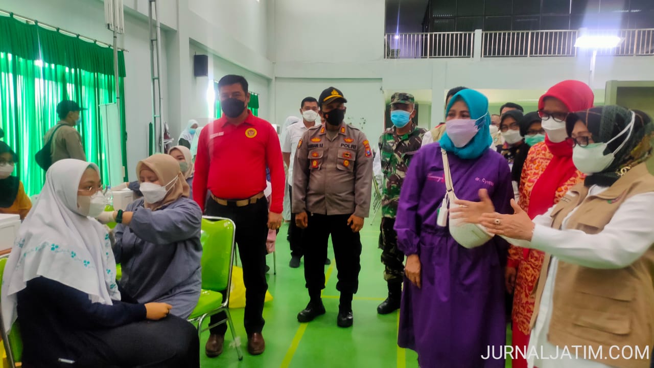 Sambut PTM, BIN Jatim Vaksinasi Santri Pesantren Denanyar Jombang