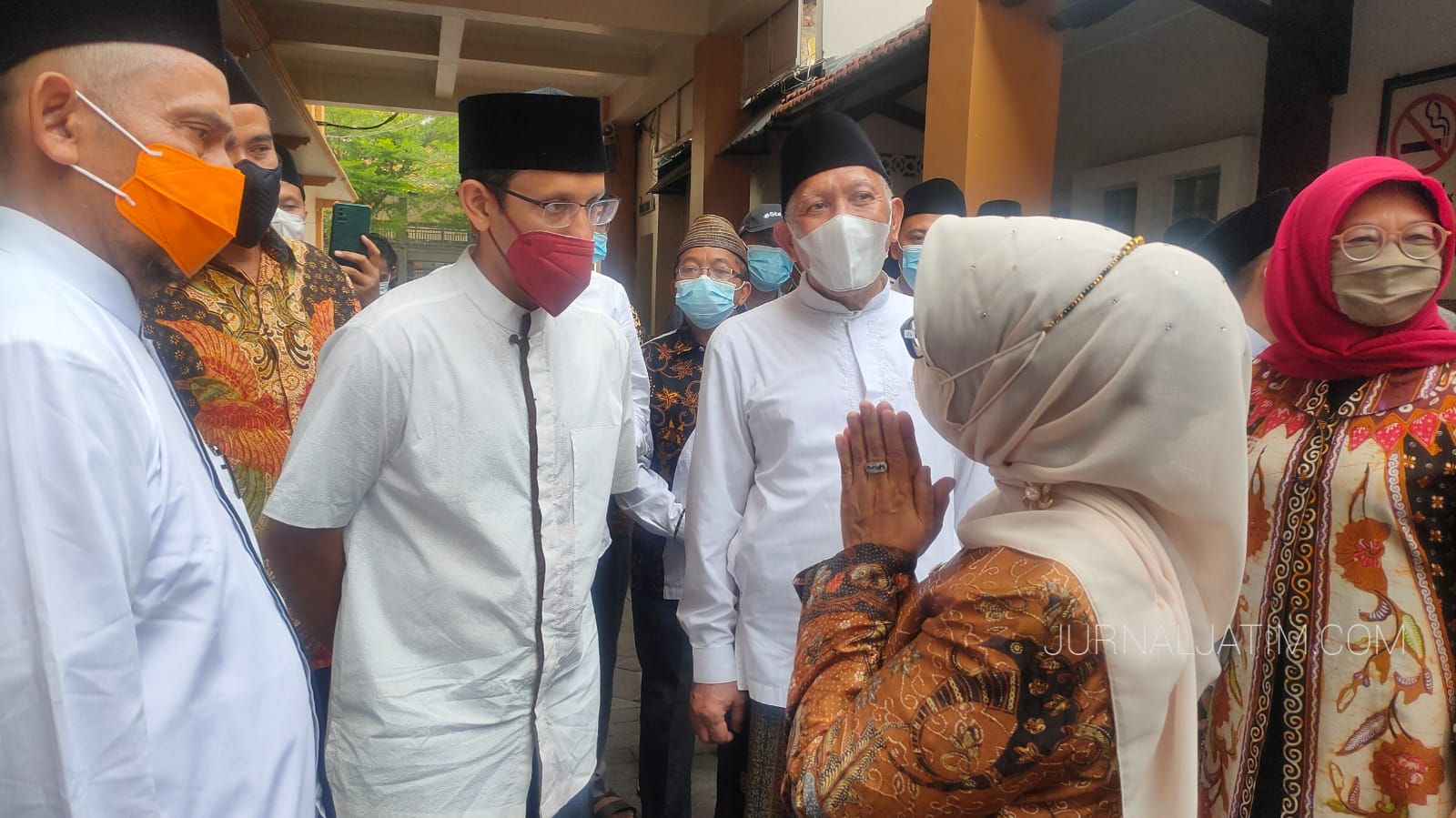 Ini Pesan Mas Menteri Nadiem ke Bupati Jombang Saat Ziarah Pendiri NU