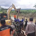 Tanggul Sungai Jebol Akibat Banjir di Betak Tulungagung Mulai Diperbaiki