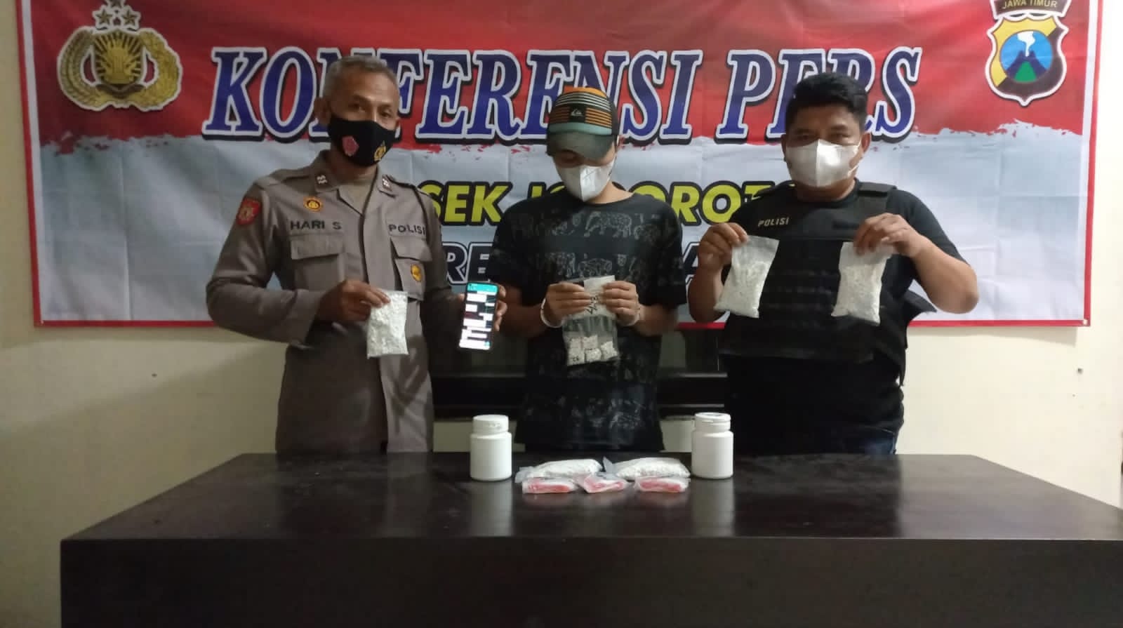 Pedagang Kredit di Jombang Mengaku Edarkan Pil Koplo Dikendalikan Dari Lapas