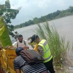 Jenazah Bayi Laki-laki Berumur 2 Hari Dibuang di Sungai Brantas Jombang