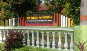 Sejumlah Guru SMP di Jombang Rekreasi Jam Aktif Harus Disanksi