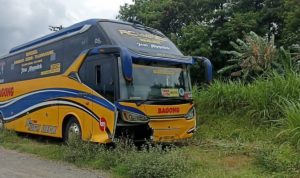 Rem Blong Bus Bagong Picu Kecelakaan Beruntun di Jombang