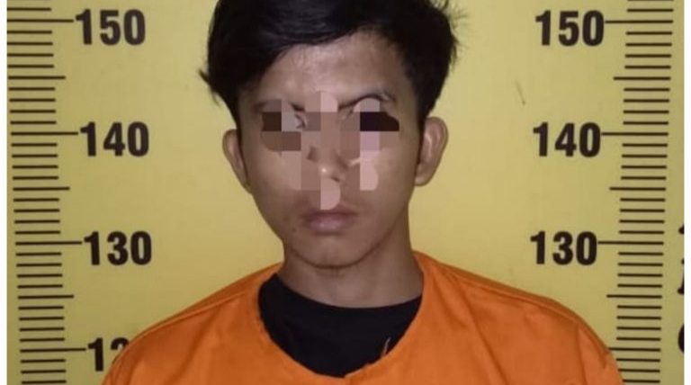 Pemuda Rejotangan Tulungagung Disergap Polisi Saat Transaksi Pil Koplo