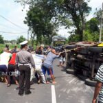 Begini Kronologi Tabrakan Dua Mobil di Jombang Menewaskan Sopir Pikap