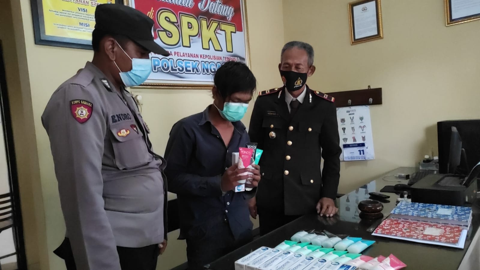 Pemuda Surabaya Tertangkap Curi Sabun Wajah di Minimarket Kediri, 1 DPO