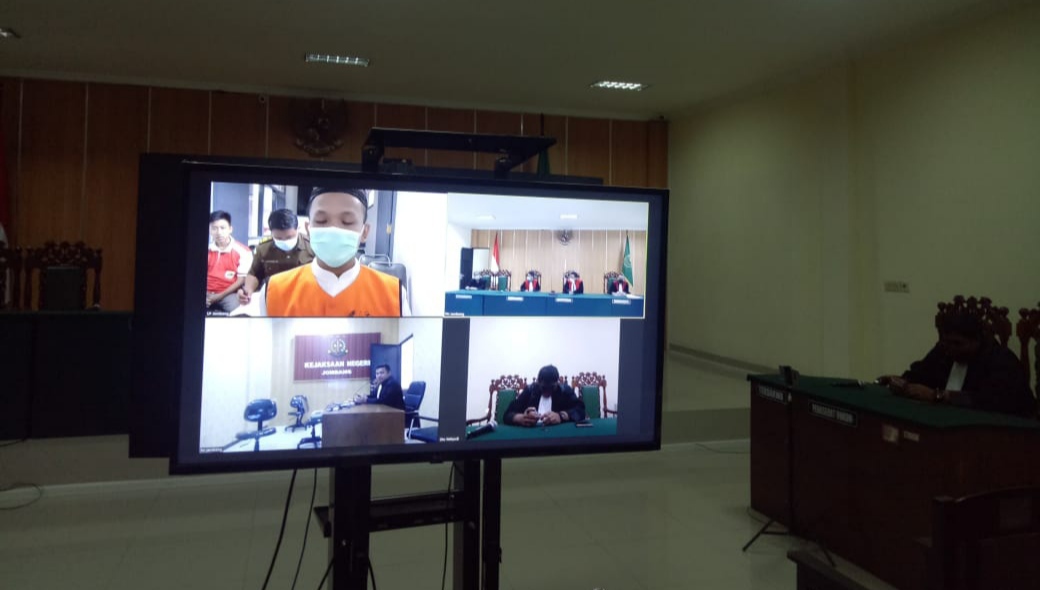 Tuntutan Sopir Vanessa Angel di PN Jombang Ditunda Pekan Depan