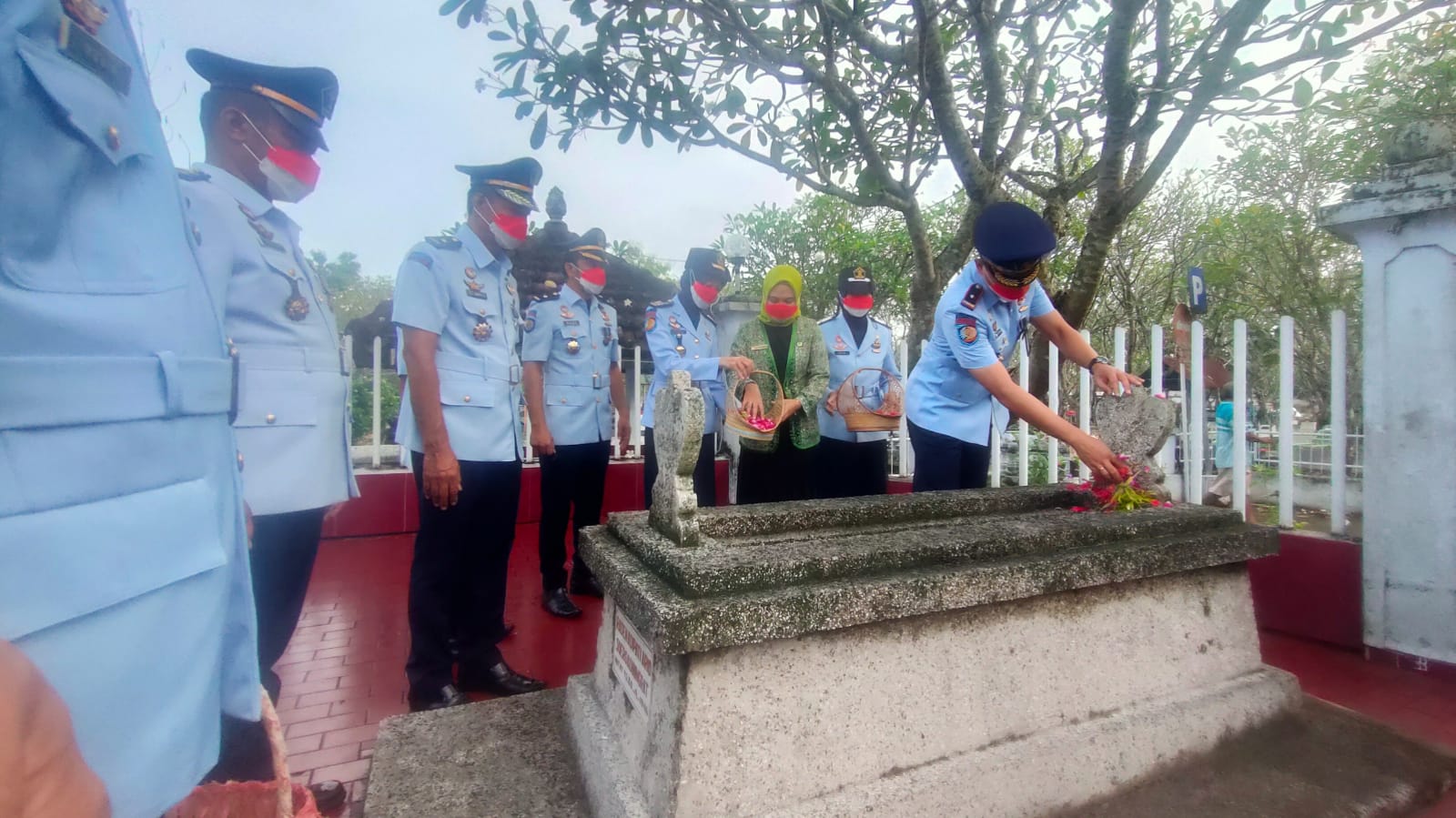 Hari Bakti Pemasyarakatan, Lapas Jombang Ziarah Makam Pahlawan