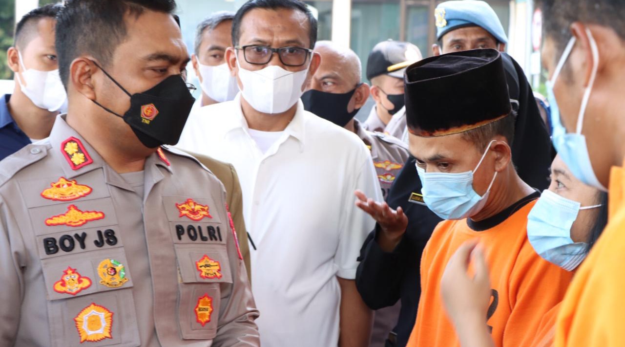 Ditangkap Polisi, Pasutri Pengedar Pil Koplo di Nganjuk Mengaku Khilaf