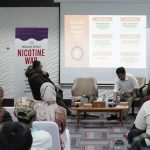 Bedah Buku Nicotine War: Siasat Korporasi Farmasi Jualan Nikotin