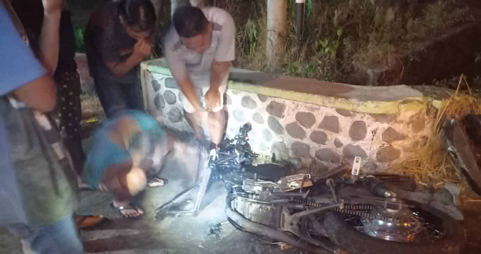 Tabrakan Maut Jumat Malam di Jombang, Motor Terbakar, Satu Tewas