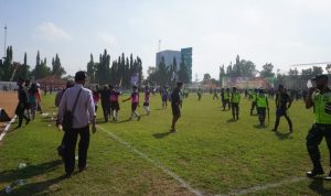 Ricuh, Pertandingan Liga Santri PSSI di Jombang Distop, Geregetan Deh!