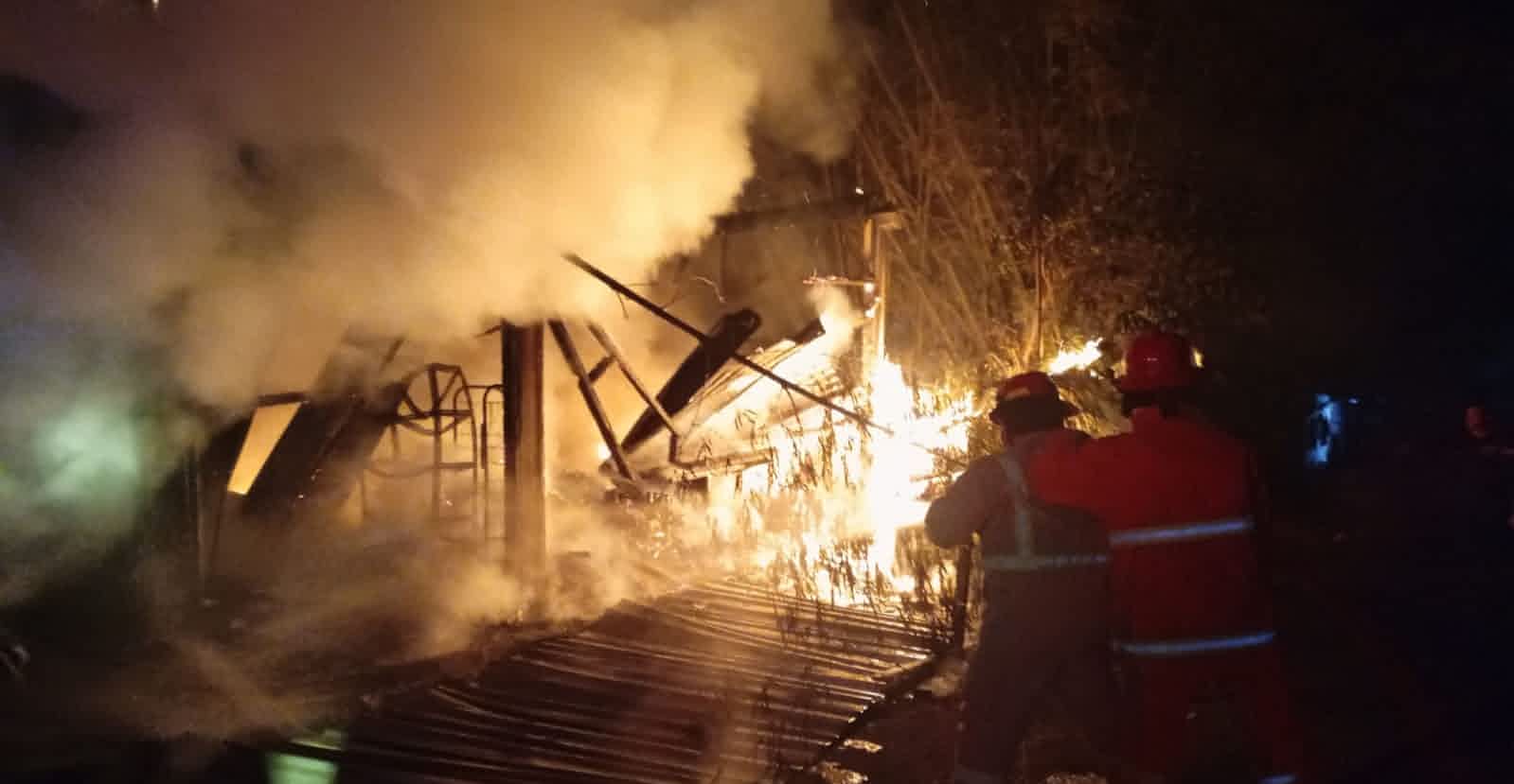 Kebakaran Toko Kelontong di Pagerongkal Jombang Disebabkan Ini