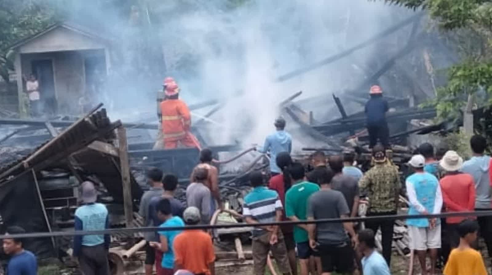 Rumah Warga di Jombang Terbakar Hingga Rata Tanah saat Ditinggal Pemilik Kerja